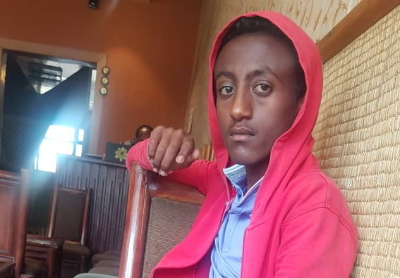 Lire la suite à propos de l’article Retrouvailles et chaine de solidarité pour Yohannes, orphelin, ami d’une jeune adoptée